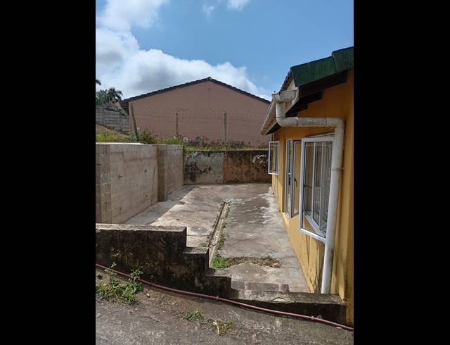 3 BEDROOM HOUSE FOR SALE IN TRENANCE PARK